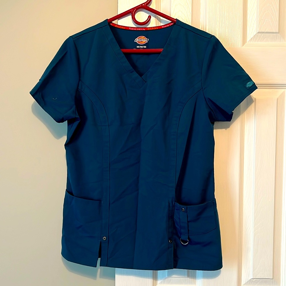 Dickies scrub top
